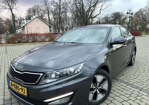 Kia Optima cena 42700 przebieg: 218000, rok produkcji 2013 z Miłomłyn małe 596